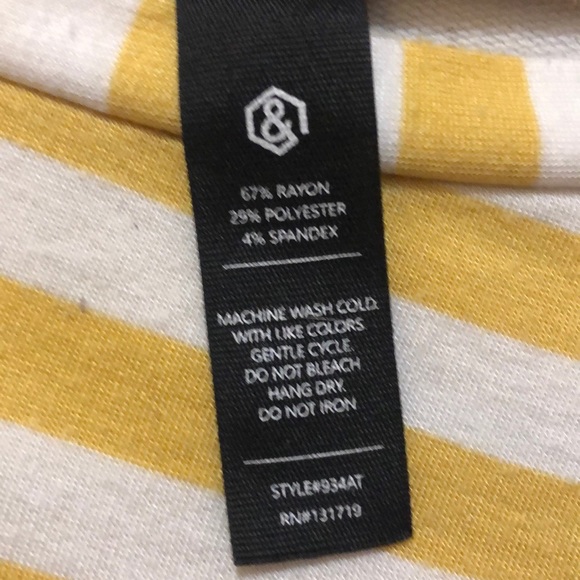 striped shirt with knots on sleeves - Picture 5 of 5